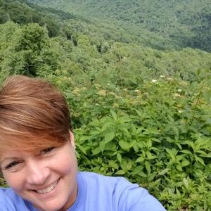 Meet your Posher, Jean